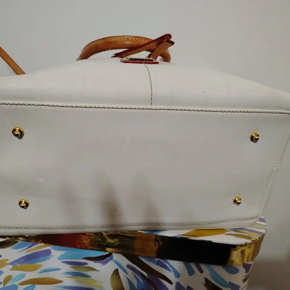 Dooney & Bourke Dillon dbl. pocket satchel White, good condition - Picture 7 of 16